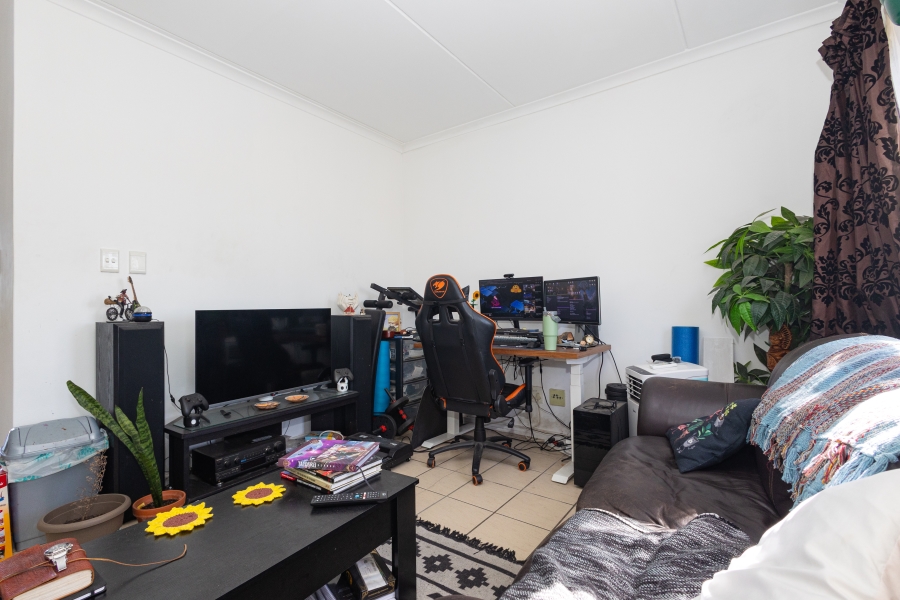 1 Bedroom Property for Sale in Viking Village Western Cape